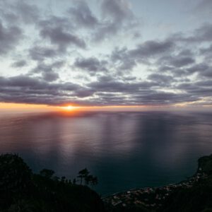 miradouro da raposeira sunset by robert mangelmann | 20211109madeira_302