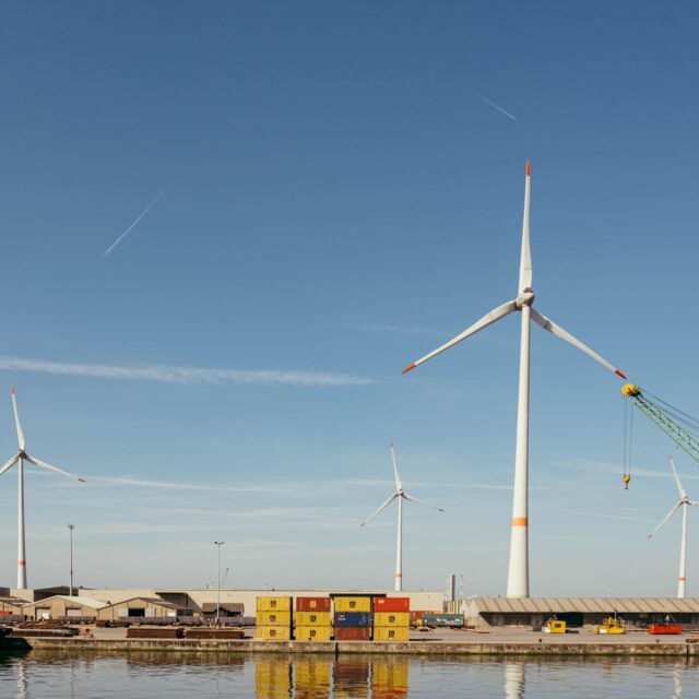 antwerp harbour ii by robert mangelmann | 20220514antwerpen_130