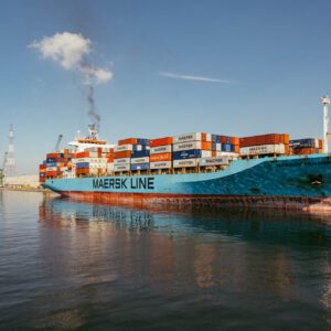 antwerp harbour iv by robert mangelmann | 20220514antwerpen_256
