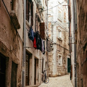 through the alley ii by robert mangelmann | 20221227istrien_048