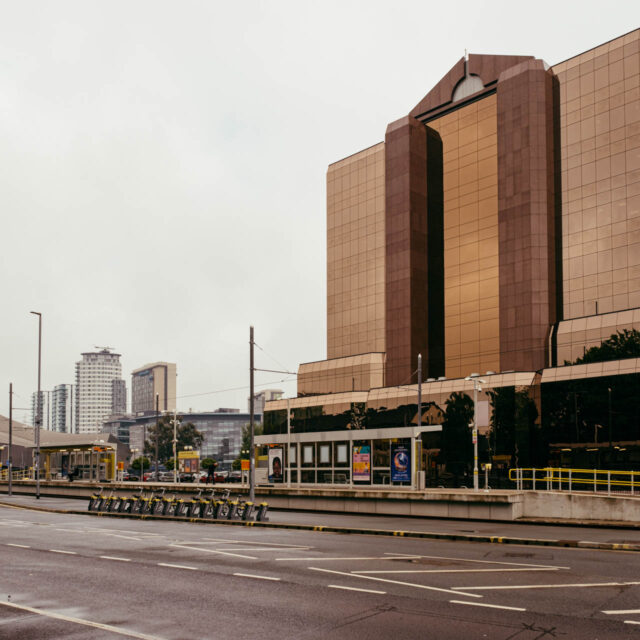 salford quays by robert mangelmann | 20230519manchester_001