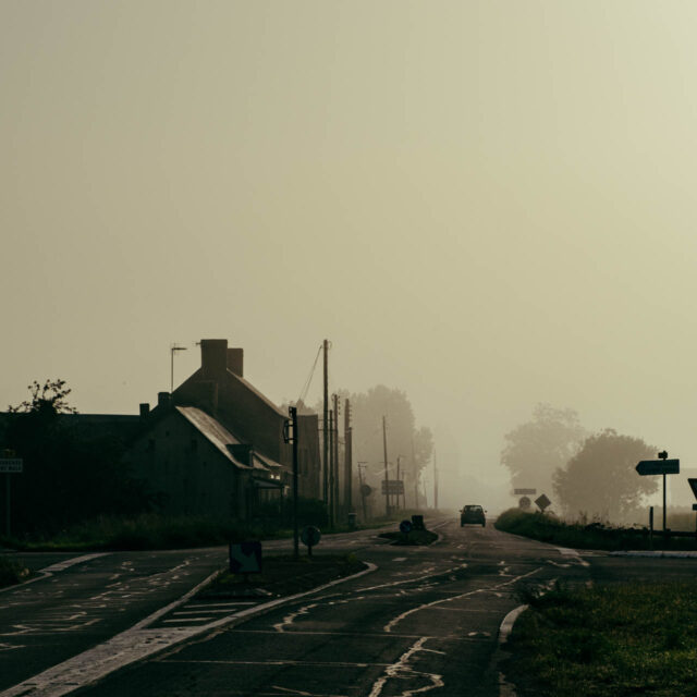 foggy road by robert mangelmann | 20230907bretagne_004