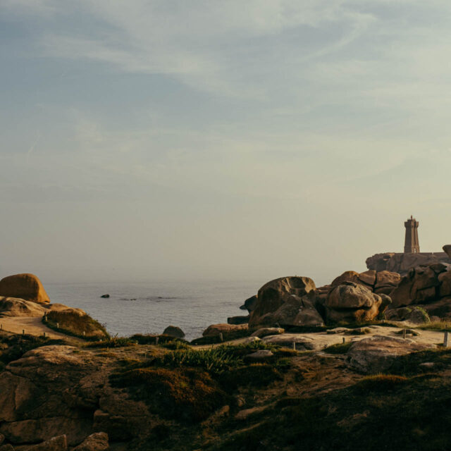 granite rose by robert mangelmann | 20230909bretagne_016