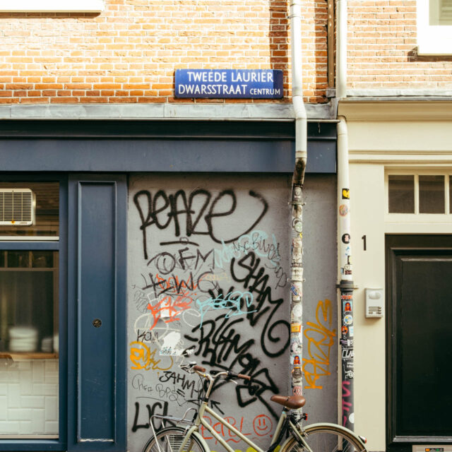 waiting for use by robert mangelmann | 20231021amsterdam_030