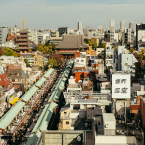 nakamise dori by robert mangelmann | 20231123tokyo_008