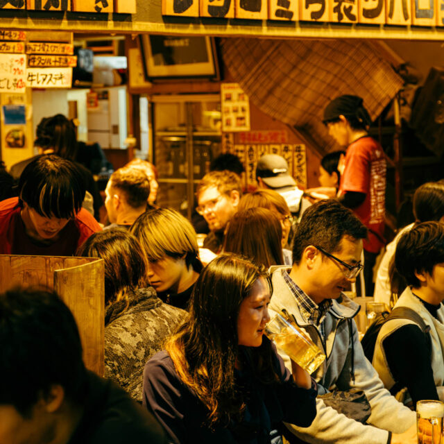 whiskey highball by robert mangelmann | 20231124tokyo_0284