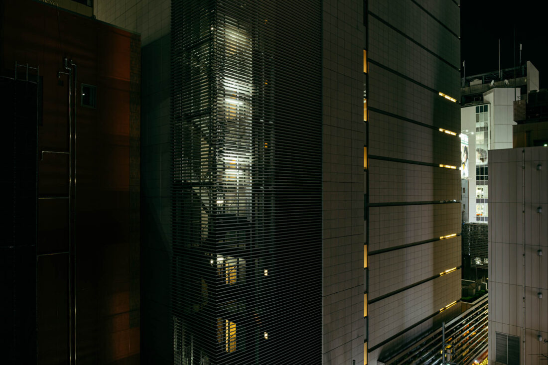 tokyo vertigo vii by robert mangelmann | 20231129tokyo_414