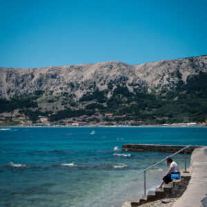 baska beach iii by robert mangelmann | 20250628kroatien_311