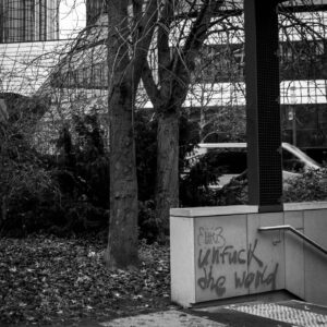 unfuck the world by robert mangelmann | 20251214frankfurt_024