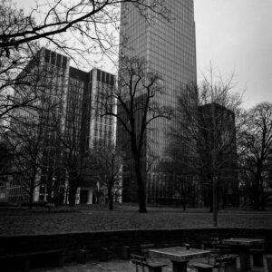 coffee break by robert mangelmann | 20251214frankfurt_026